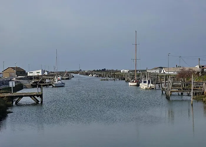 Appartement Pour 4 - à 250m à St Jean De Monts